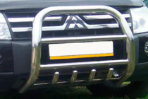Mitsubishi Pajero Wagon IV 2006–2021 Bullbar QT011 (RVS) foto 3