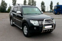 Mitsubishi Pajero Wagon IV 2006–2021 Bullbar QT011 (RVS) foto 2