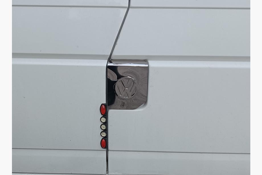 Volkswagen T4 Transporter 1990–2003 RVS tankklep cover met logo (Carmos) Foto 2