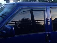 Volkswagen T4 Caravelle/Multivan 1990–2003 Raamwindschermen (2 stuks, DDU) foto 4