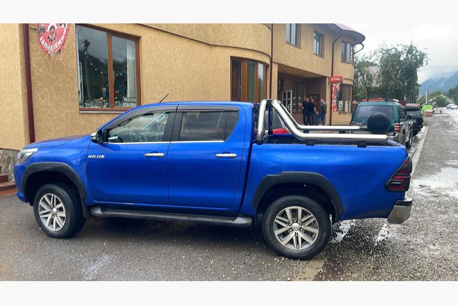 Toyota Hilux 2015– RVS rolbeugel voor laadbak 70 mm Image