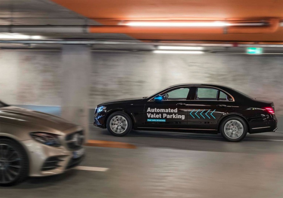 Mercedes-Benz ontwikkelt autonoom parkeersysteem