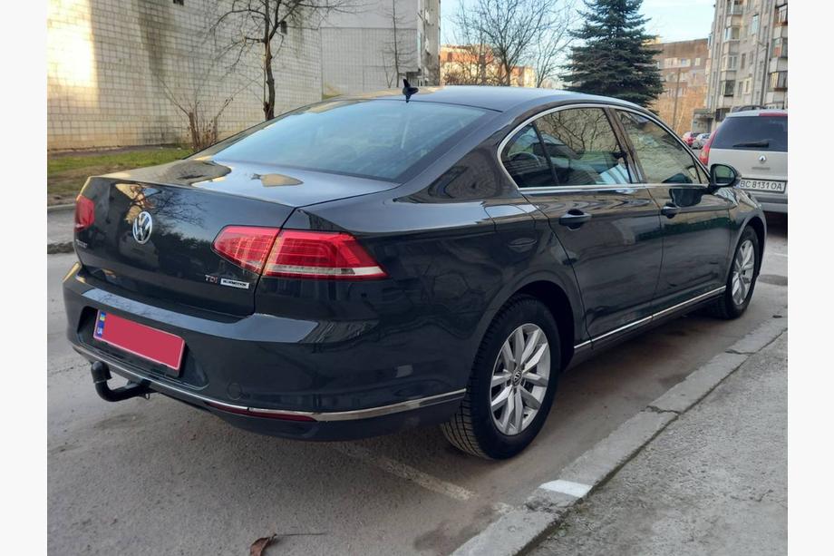 Volkswagen Passat B8 2015–2023 RVS sierlijst voor achterbumperrand SD/SW (3-delig) OmsaLine - Italiaans roestvrij staal Foto 7