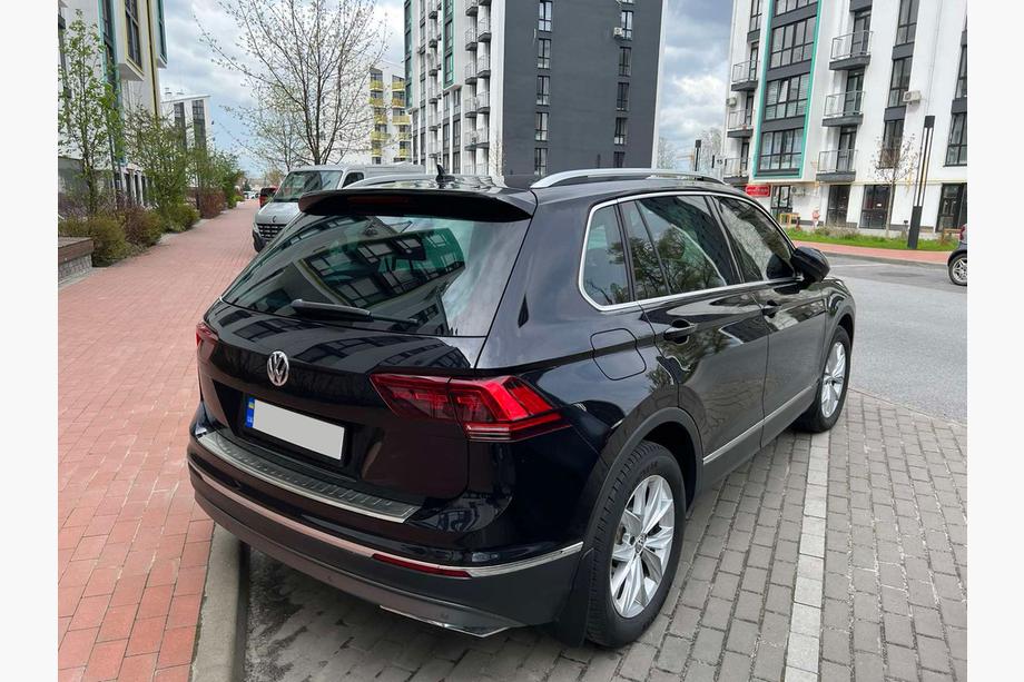 Volkswagen Tiguan 2016–2023 Achterbumper beschermlijst (OmsaLine, RVS) Foto 3