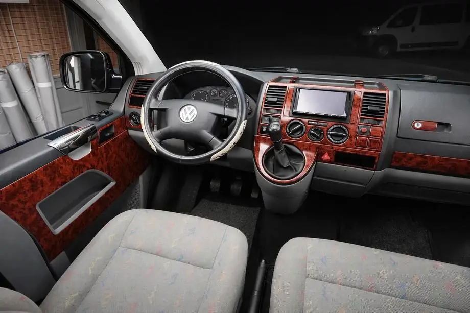 Volkswagen T5 Caravelle 2004–2010 Dashboard sierlijsten Image