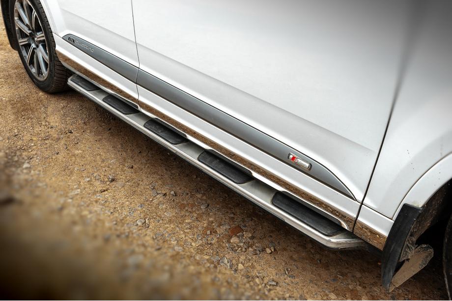 Audi Q7 2015–2026 Side steps OEM V1 (set van 2, aluminium) Image