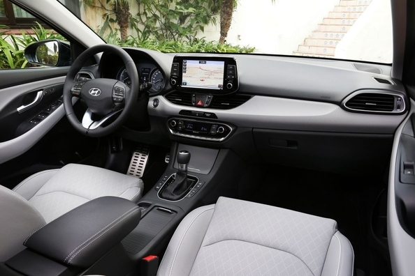Verkoop van nieuwe generatie Hyundai i30 gestart in Oekraïne Foto 3