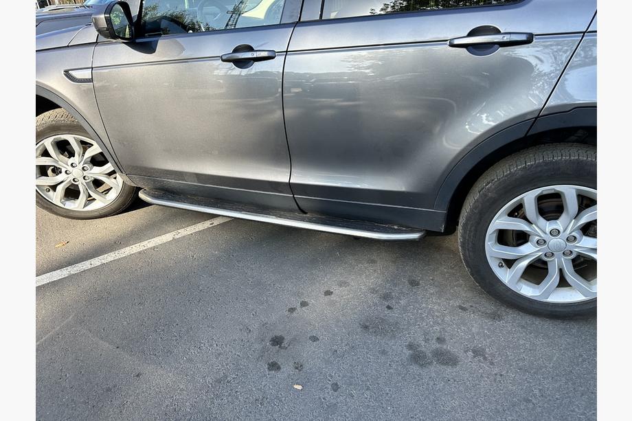 Land Rover Discovery Sport 2014– OEM V1 side steps (set van 2, aluminium) Image