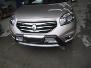 Renault Koleos 2008–2016 Voorste afdekking (kunststof) foto 2