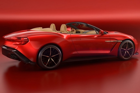 Aston Martin presenteert nieuwe versies van sportwagens