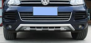 Volkswagen Touareg 2010–2018 Voorbumper lip V2 (2010-2015) foto 5