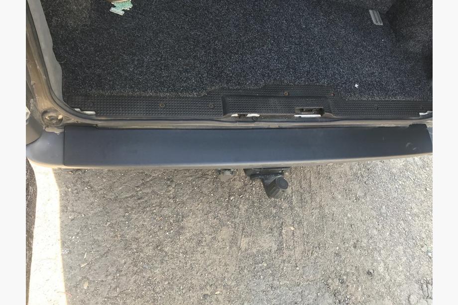 Opel Vivaro 2001–2015 Achterbumperbeschermer DDU (ABS) Foto 5