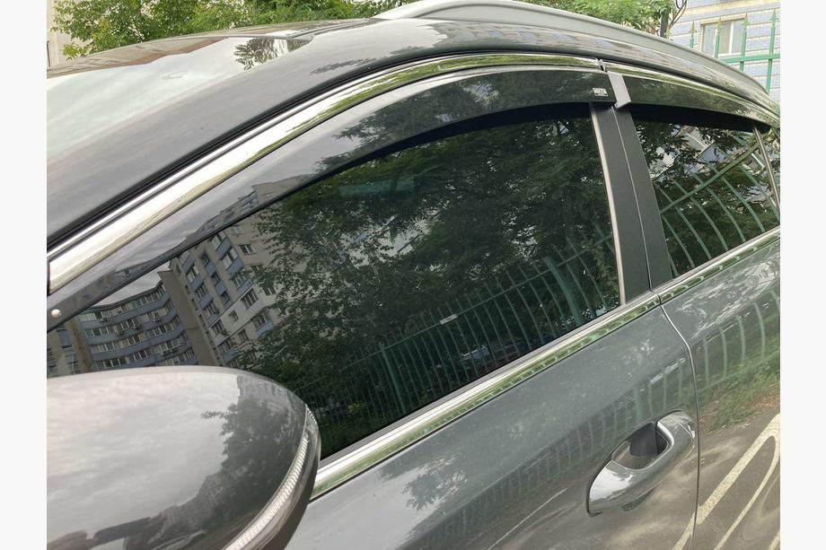 Kia Sportage 2015–2021 Raamwindschermen met chroomlijst (set 4 stuks, Niken) Image