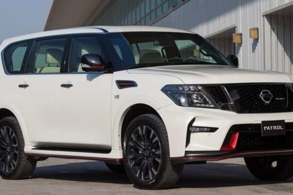 Review van de vernieuwde Nissan Patrol SUV Foto 2
