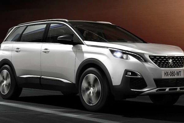 Franse stijl in de Peugeot 5008 crossover uit 2017