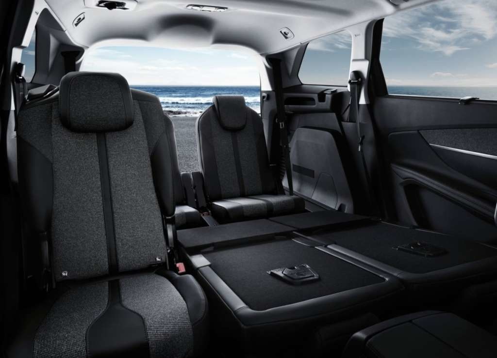 Franse stijl in de Peugeot 5008 crossover uit 2017