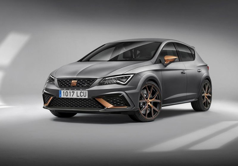 Seat onthult nieuwe generatie Leon Cupra R