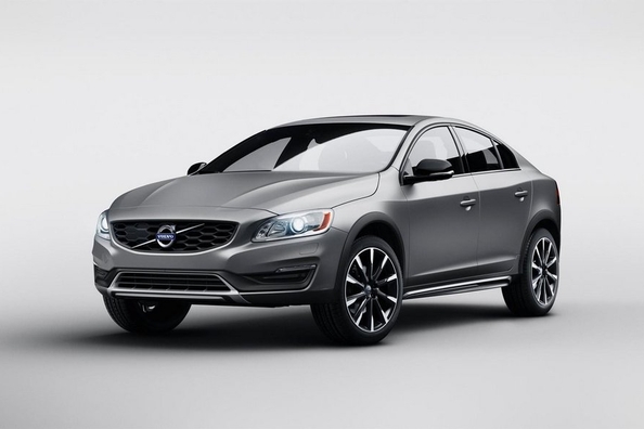 Volvo S60 Cross Country: Zweedse sedan met verhoogde terreinvaardigheid