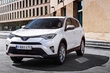 Agressieve en dynamische Toyota RAV 4-crossover foto 2
