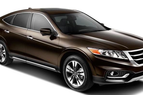 Honda Crosstour 2017 modeljaar: review