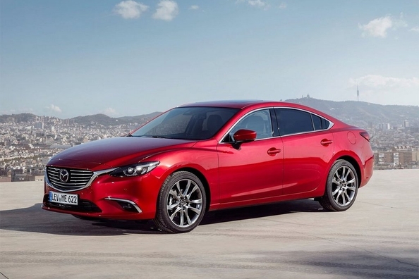 Review van de nieuwe Mazda 6 uit 2018