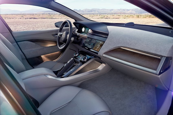Oekraïners kunnen de elektrische Jaguar I-PACE nu vooraf bestellen Foto 4