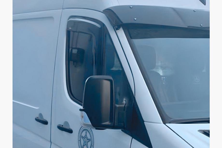 Mercedes Sprinter W906 2006–2018 Zelfklevende raamwindschermen (set 2 stuks, HIC) Foto 8