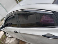 Hyundai Accent 2011–2017 Raamdeflectoren met chromen sierlijst SD (4 stuks, Niken) foto 3