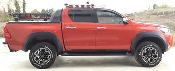 Toyota Hilux 2015– Spatbordverbreders (2015-2020, ABS, boutbevestiging) foto 12