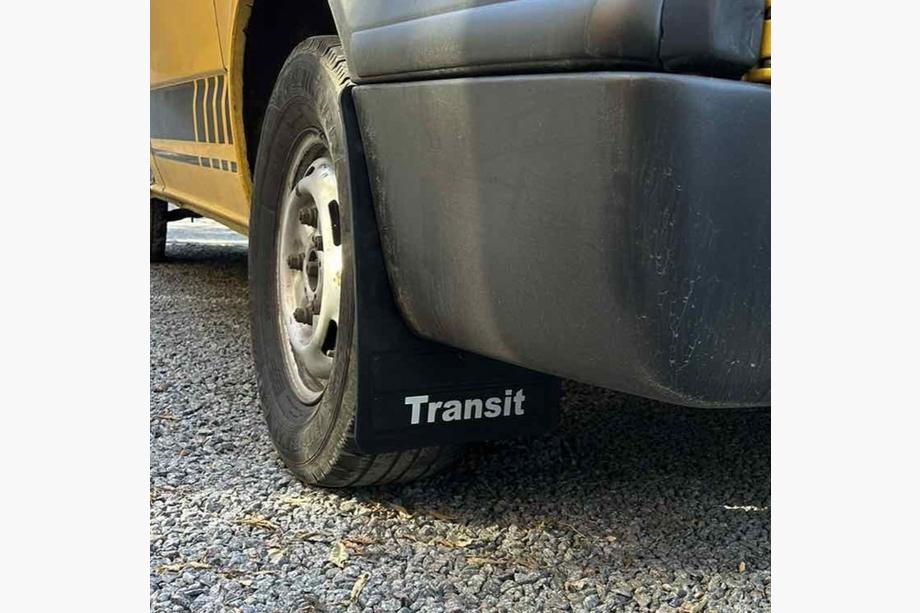 Ford Transit 2000–2014 Achterspatlappen (2 stuks) recht Image