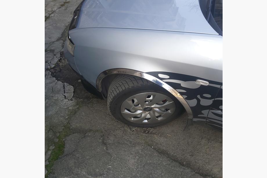Audi A6 C5 1997–2001 RVS wielkastlijsten (set van 4 stuks) Image