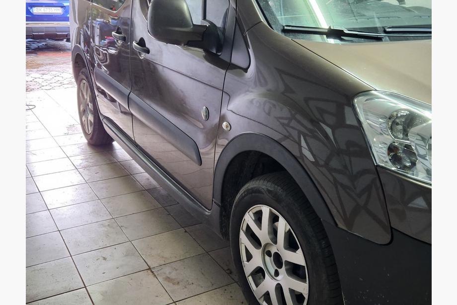 Citroen Berlingo 2008–2018 Wielkastverbreders (set van 4, zwart) 1 zijdeur, metaal Foto 9