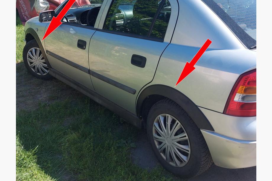 Opel Astra G Classic 1998–2012 Wielkastverbreders (sedan/hatchback) (4 stuks, zwart) Image