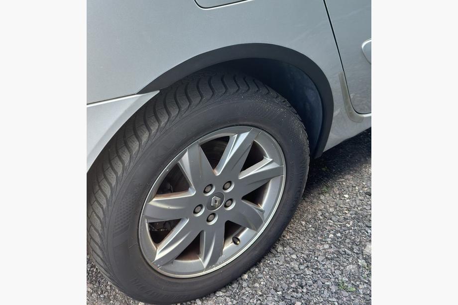 Renault Espace 2002–2014 Wielkastverbreders (set van 4, zwart) Image