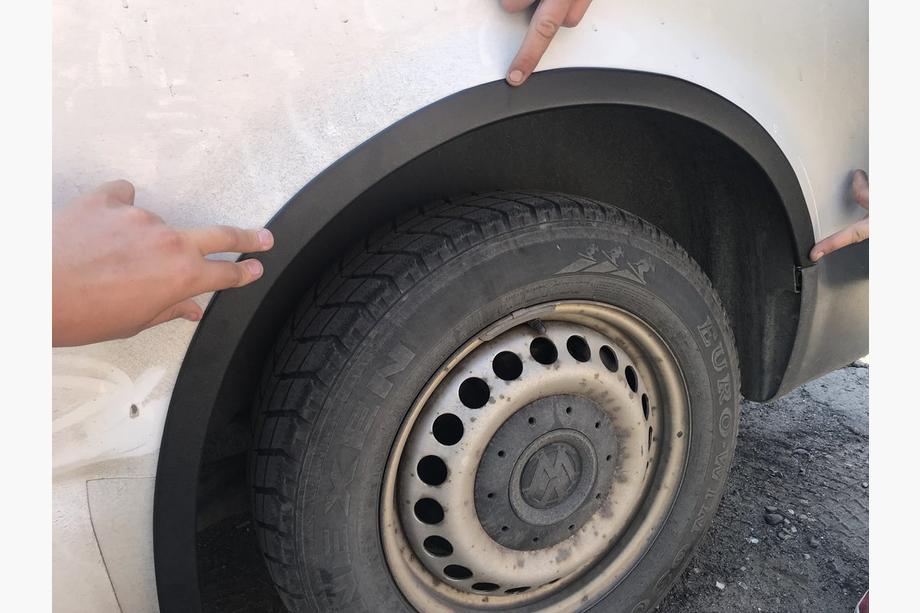 Volkswagen T5 Transporter 2003–2010 Wielkastverbreders (6 stuks, zwart) Foto 7