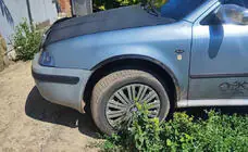 Skoda Octavia I Tour A4 1996–2010 Wielkastverbreders (set van 4, zwart) foto 1