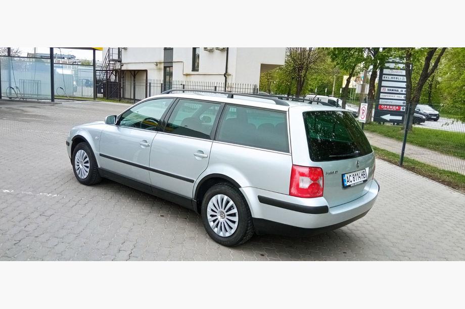 Volkswagen Passat B5 1997–2005 Wielkastverbreders (set van 4, zwart) Foto 7