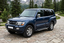 Mitsubishi Pajero Wagon III 1999–2006 Side steps RedLine V1 (2 stuks, aluminium) foto 1