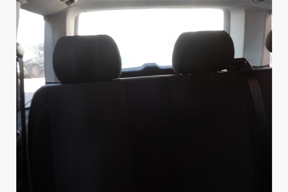 Volkswagen T5 2010–2015 Autostoelhoezen (kunstleer↗stof, Premium) Voorstoelen (2+1) Foto 5