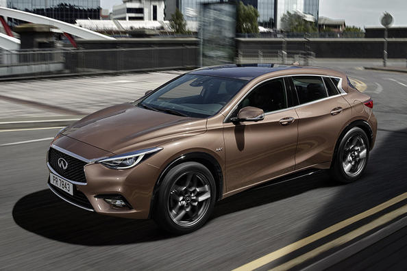 Review van de premium hatchback Infiniti Q30