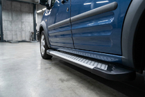 Ford Connect 2006–2009 Zijsteps X5-type (set 2 stuks, aluminium) foto 1