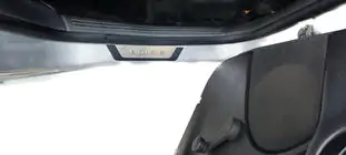 Ford Focus I 1998–2005 Flexill chrome instaplijsten (set van 4) foto 3