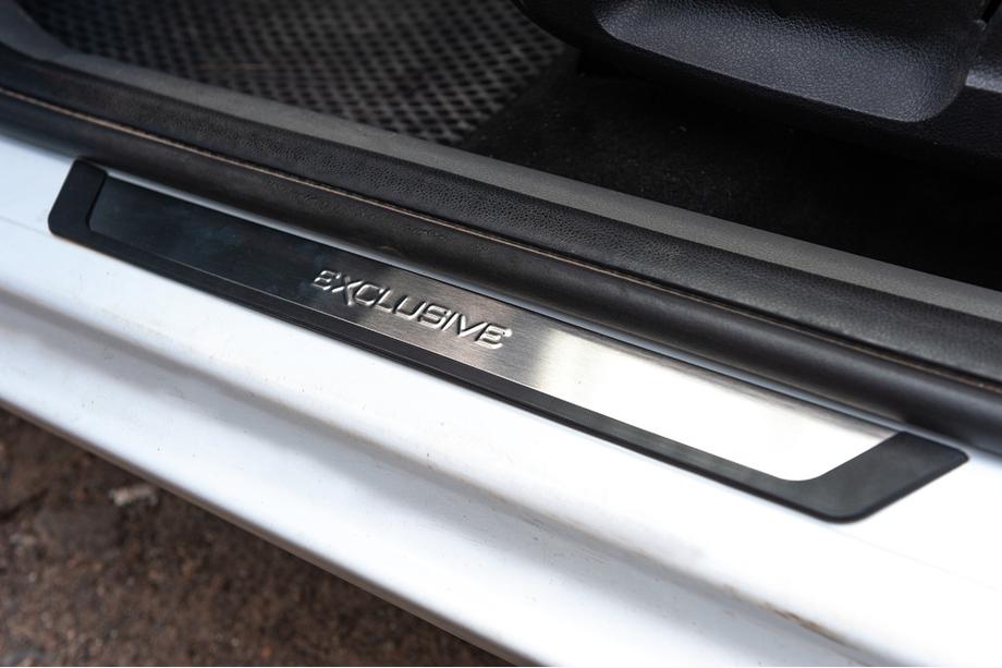 Ford Focus II 2008–2011 Chromen instaplijsten (Flexill, 4 stuks) Image