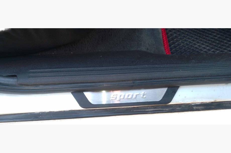 Opel Vectra A 1987–1995 Flexill chrome instaplijsten (set van 4) Image