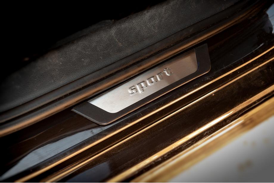 Volkswagen Passat B7 2012–2015 Flexill chrome instaplijsten (set van 4) Sport Foto 4