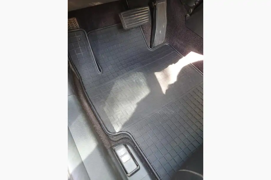 Honda Accord VII 2002–2007 Rubberen vloermattenset (4 stuks, Polytep) Foto 1