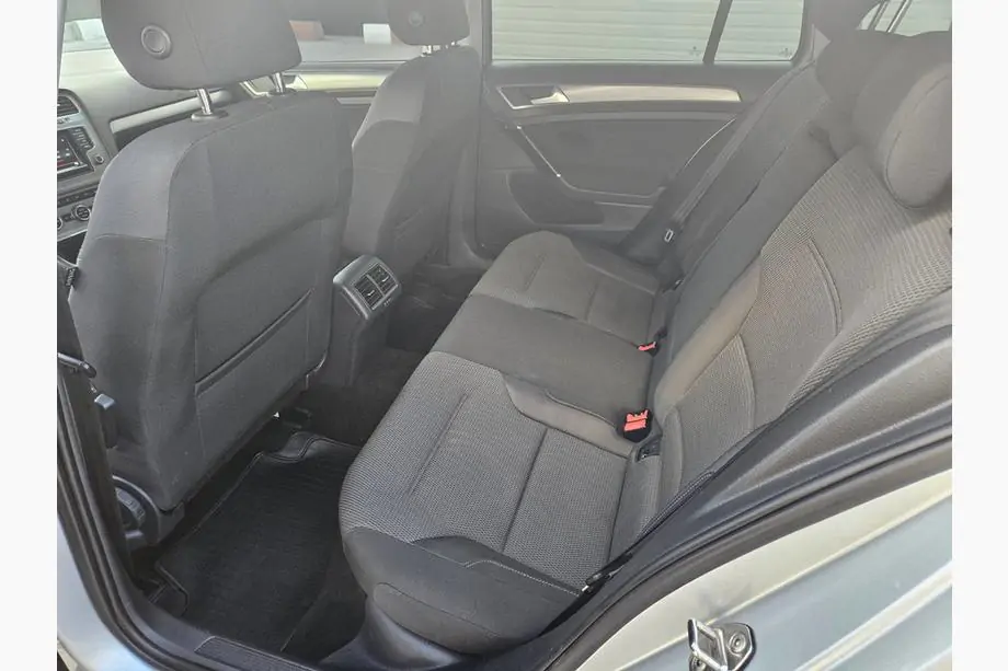 Volkswagen Golf 7/E-Golf 2012–2020 Rubberen vloermattenset (4 stuks, Polytep) Foto 4