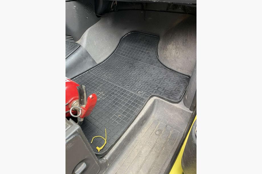 Mercedes Vito W639 2004–2014 Rubberen automatten (3 stuks, Polytep) Foto 2