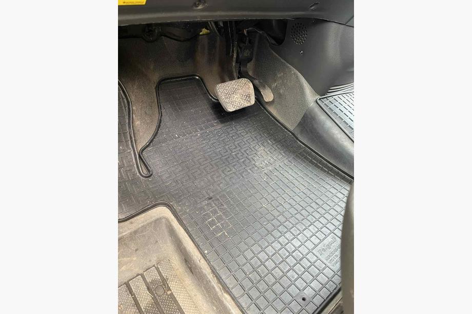 Mercedes Viano 2004–2014 Rubberen automatten (3 stuks, Polytep) Foto 1