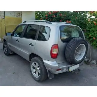 Chroom dakrails Chevrolet Niva 1998–2020 foto 3